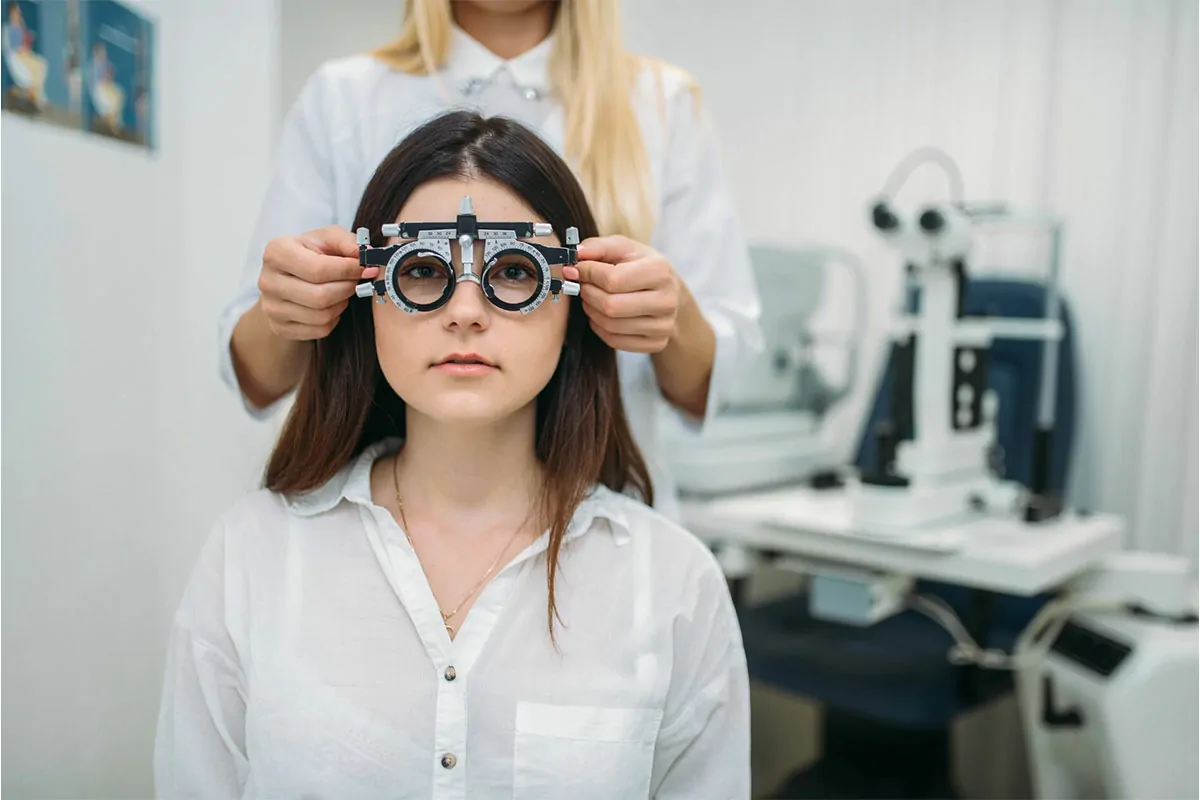 Vision Test ( Near, Far & Colour)